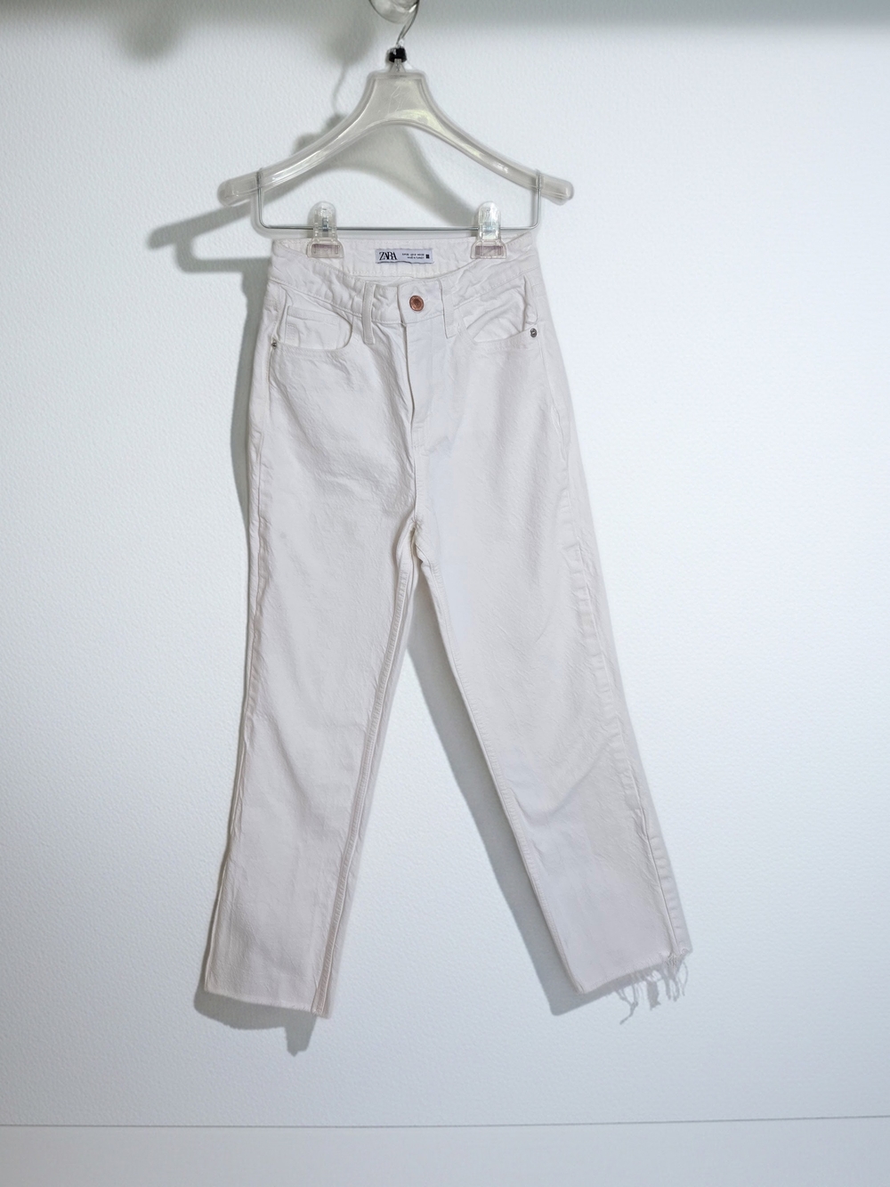 Like New Zara Women High-Rise Straight White Wrinkled Effect Jeans Womens Size 0